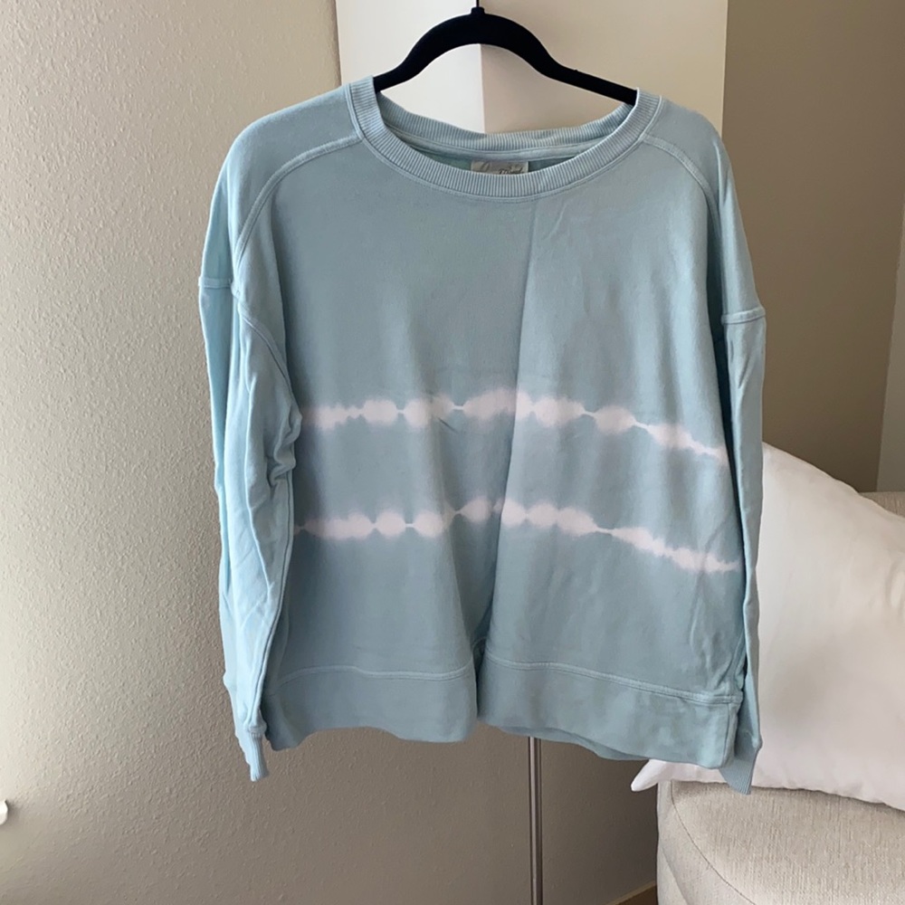 Light Blue Tie-Dye Universal Thread Sweatshirt
